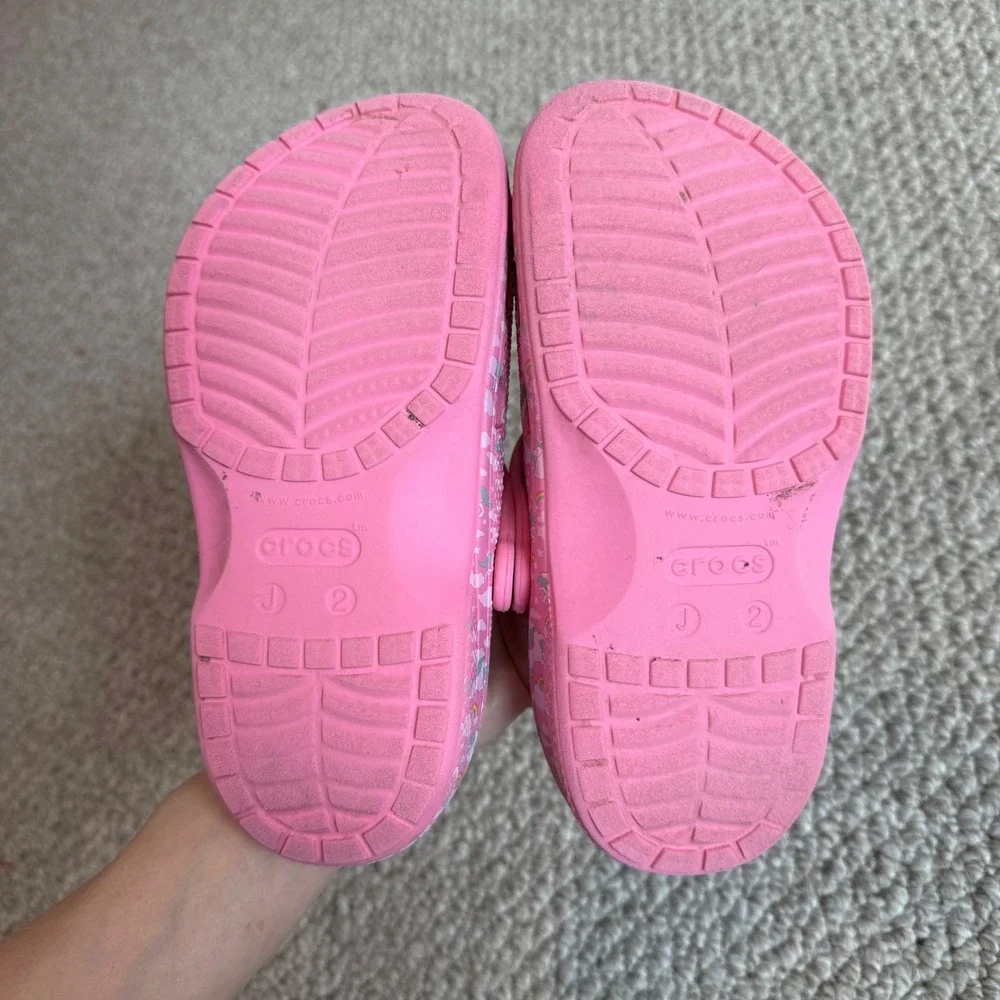 CROCS Kids Pink Printed Clog with Charms